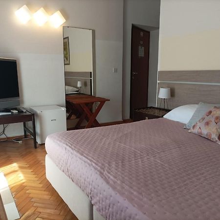 Villas Arbia - Rio By The Beach Banjol Bagian luar foto